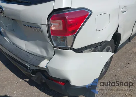 2017 Subaru Forester 2.5I из США, поврежденный, VIN JF2SJABC3HH507041